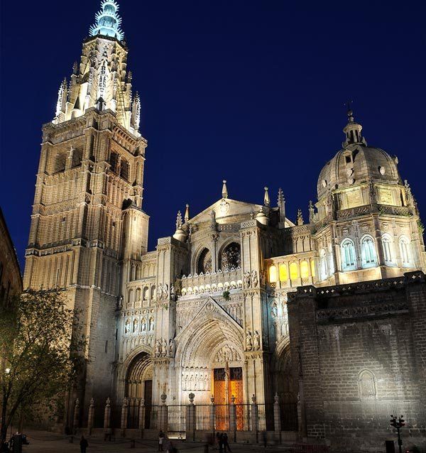 Iluminación ornamental en Toledo